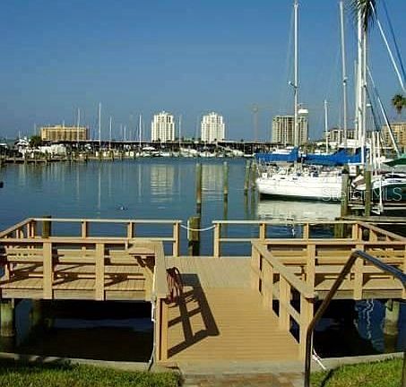 3rd image of 255 Dolphin Poin Penthouse 5
