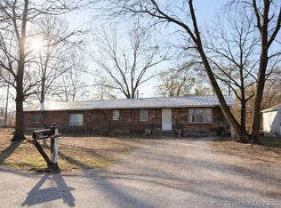 2109 S Johnstone Ave, Bartlesville, OK 74003