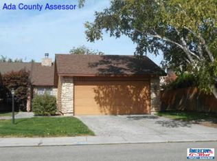 1925 N Interlachen Way, Meridian, ID 83646