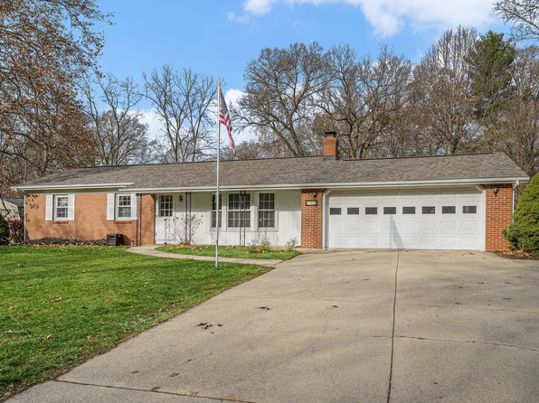 328 Thomas St, Allegan, MI 49010