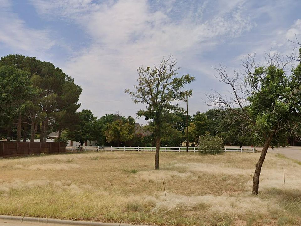 1st image of 406 N Avenue X
