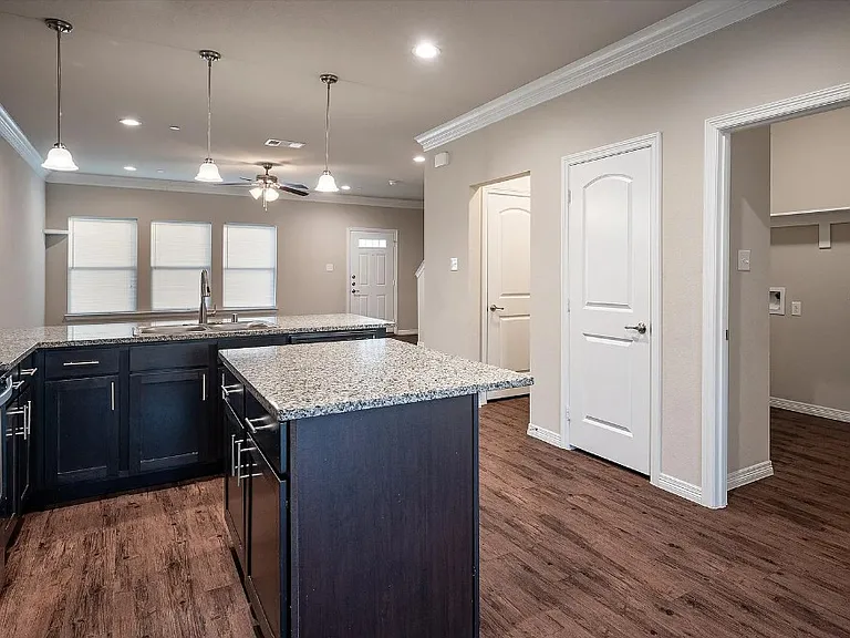 2709 Vine Ct #2709 — Photo 10