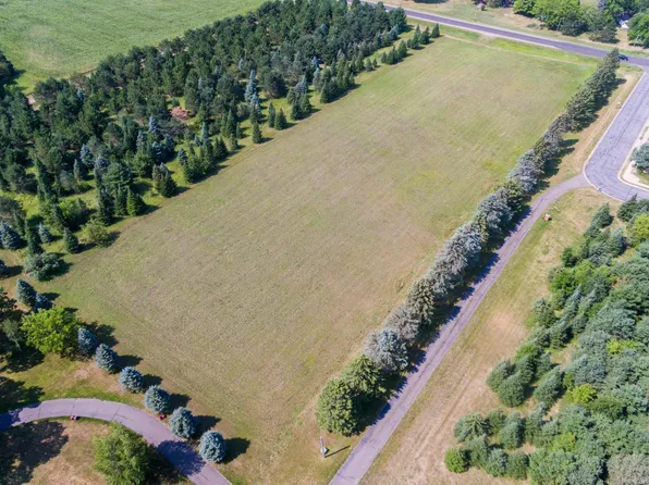 800 Walnut St S, Mora, MN 55051