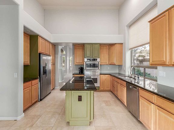 5th image of 12591 E Paradise Dr