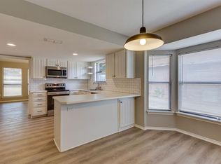 3420 Woodside Dr, Arlington, TX 76016