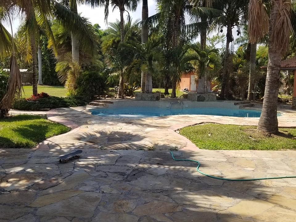 2nd image of 27410 SW 153rd Ave