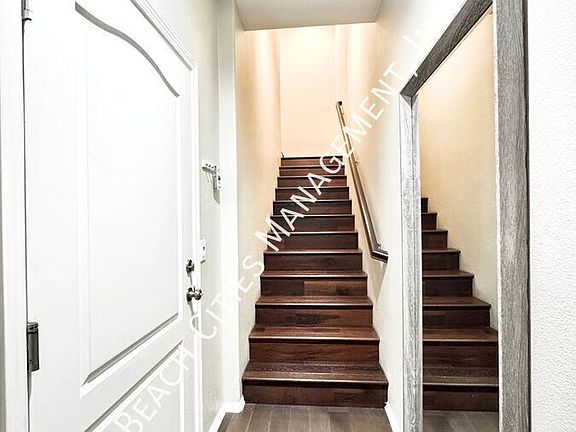 4th image of 1885 Orizaba Ave Unit 104