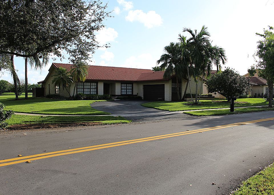 1st image of 9400 NW 10th St