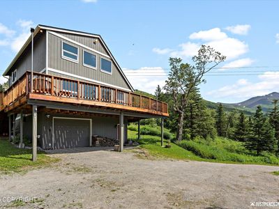 18257 Norway Dr, Anchorage, AK, 99516