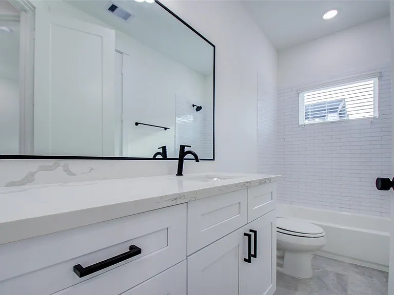 3206 Live Oak St — Photo 19