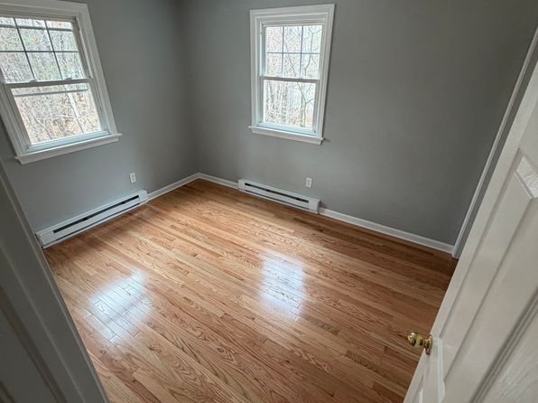 3 Anglers Rd
