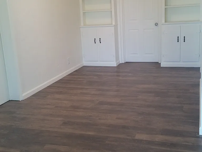 6517 E Duke Dr — Photo 3