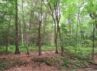 530 General Knox Rd, Russell, MA 01071