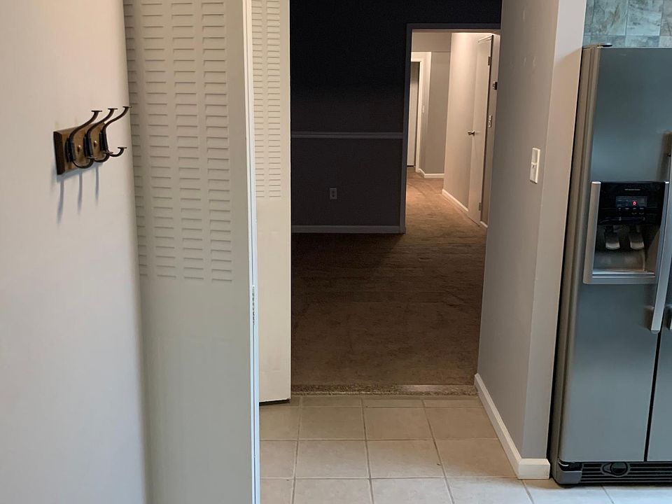 Entry into apartment