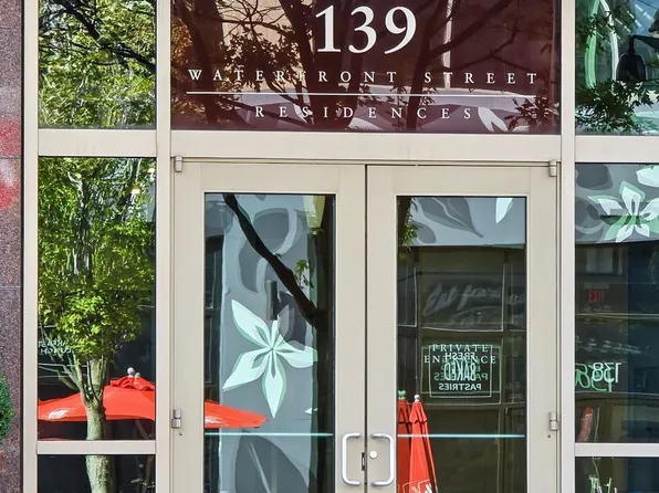 139 Waterfront St Unit 306, Oxon Hill, MD 20745