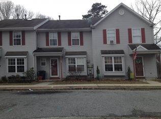 20 Grant Ct, Laurel Springs, NJ 08021