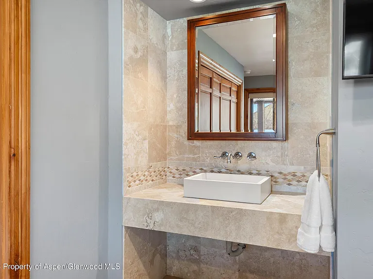 364 Ridge Rd — Photo 27
