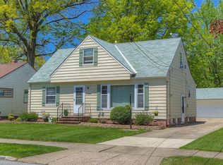 27695 Fullerwood Dr, Euclid, OH