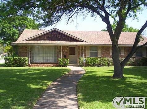 1st image of 1655 Shady Glen Ln