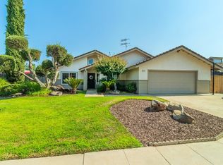 2212 Menlo Ave, Clovis, CA 93611