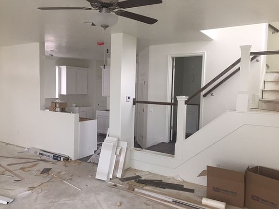 3rd image of 1265 W 20 S #19