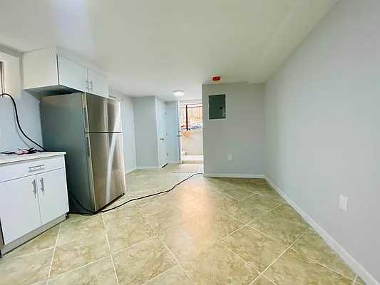 Rented by GROOME REALTY LLC | media 15