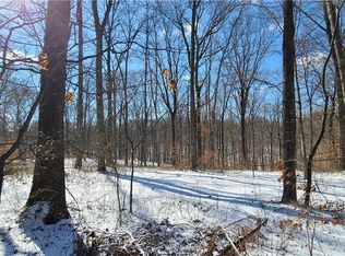 Grandview Rd, Columbus, IN 47201