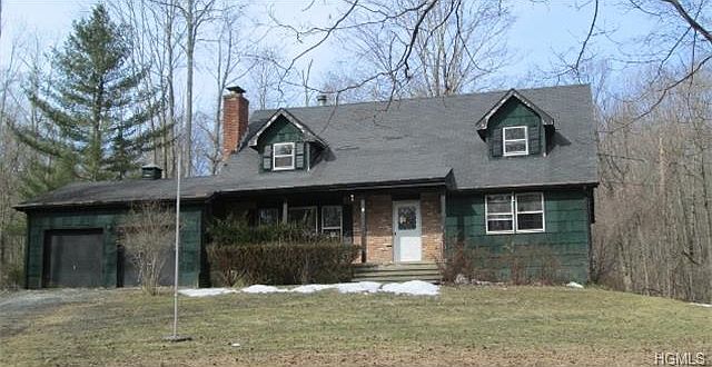 1st image of 15 Owen Dr
