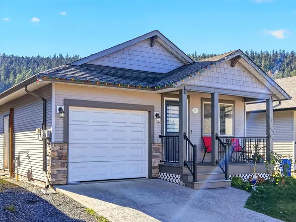 1760 Copperhead Dr #31, Kamloops, BC V1S 2B4