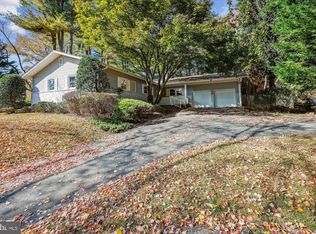 9005 Marseille Dr, Potomac, MD 20854