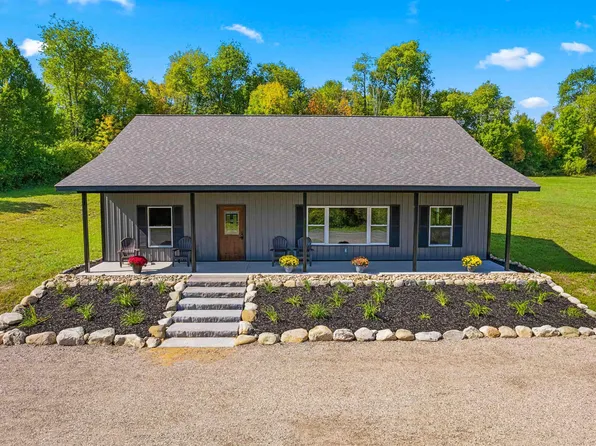 4398 Clam Lake Dr, Bellaire, MI 49615