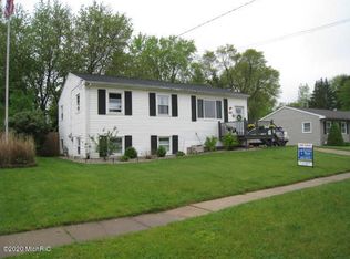 4213 Cedarcrest Ave, Portage, MI 49024