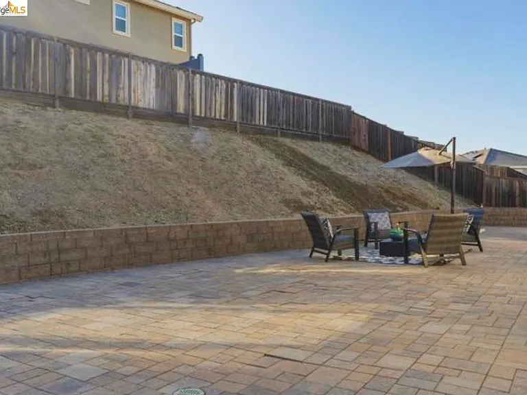 3042 Barranca Dr — Photo 4