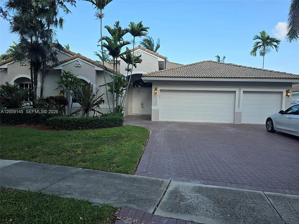 4045 SW 151st Ter