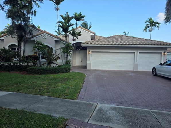 4045 SW 151st Ter