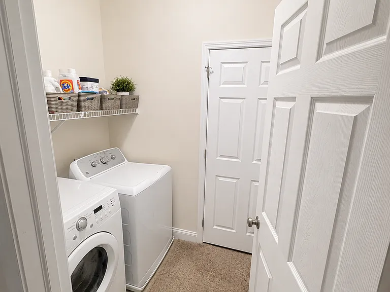 731 Stag Ct — Photo 13