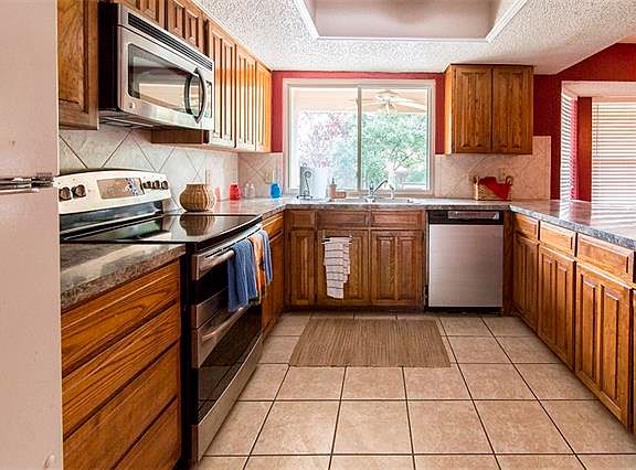4th image of 3217 Whisper Wood Ct