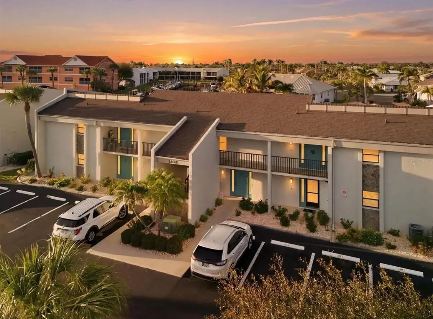 Waterfront Townhome in Punta Gorda — Photo 1
