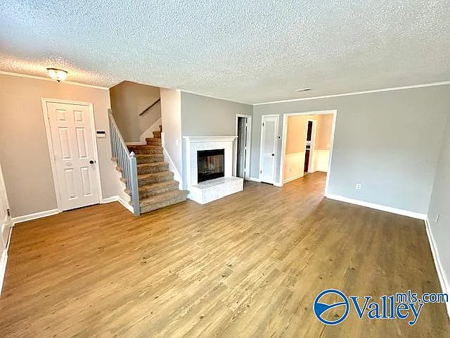 119 Crescent Cir #119 — Photo 6