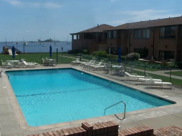 350 Grovers Ave Unit 11F, Bridgeport, CT 06605