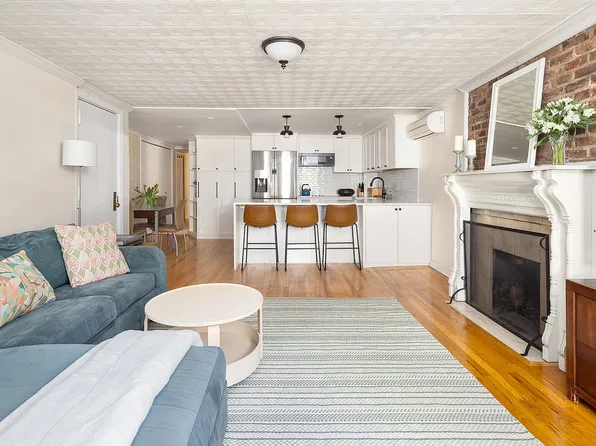 275 De Graw St #A, Brooklyn, NY 11231