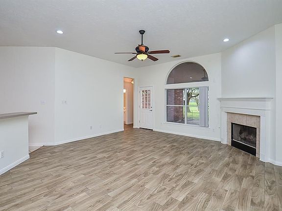 4th image of 7831 Westbrook Bridge Dr