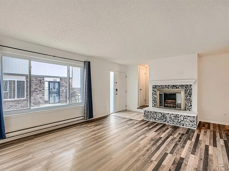 1828 S Ammons St #C — Photo 8