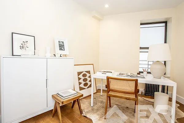 Rented by EXR | media 22