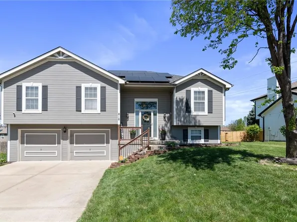 818 NE 116th Ter, Kansas City, MO 64155