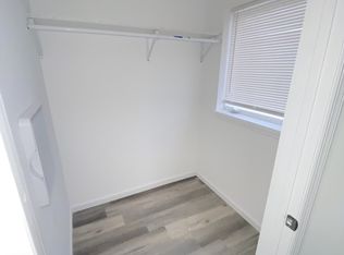 78 12th Ave, Paterson, NJ 07501