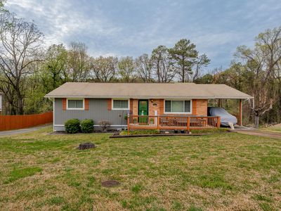 3745 Premium Dr, Chattanooga, TN, 37415