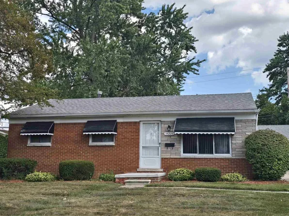 34228 Whittaker St, Clinton Township, MI 48035