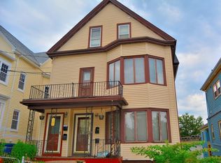 17 Conwell St #1, Somerville, MA 02143