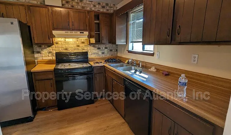 4341 Old Lake Dr — Photo 10